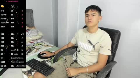 Snapshot of jacobb_lee chatting on February 13, 2025, 8:13 pm Jacob Lee online show from February 13, 2025, 8:13 pm
