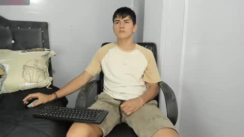 Snapshot of jacobb_lee chatting on March 10, 2025, 9:18 pm Jacob Lee online show from March 10, 2025, 9:18 pm