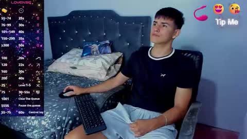Snapshot of jacobb_lee chatting on September 18, 2025, 8:55 pm Jacob Lee online show from September 18, 2025, 8:55 pm