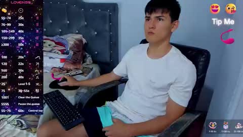Snapshot of jacobb_lee chatting on October 9, 2025, 9:24 pm Jacob Lee online show from October 9, 2025, 9:24 pm