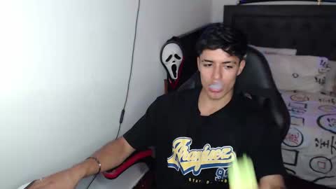 Jacobbakerr online show from March 12, 2026, 2:07 am