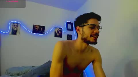 JACOB  ROBIN online show from June 25, 2026, 2:54 pm