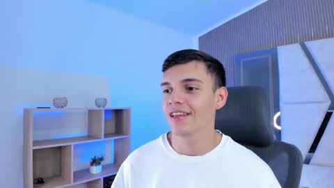 Jacob online show from November 17, 2025, 8:25 pm