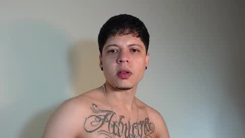 Snapshot of jacobsexxx chatting on December 16, 2025, 1:10 am Jacob online show from December 16, 2025, 1:10 am