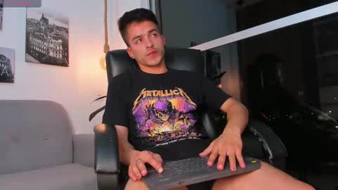 Snapshot of jacobstones_ chatting on February 27, 2025, 2:21 am JACOB STONES online show from February 27, 2025, 2:21 am