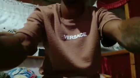 Snapshot of jacobxlsex chatting on November 19, 2025, 11:27 pm My loves Collaborate with me with my content for sale it helps me a lot online show from November 19, 2025, 11:27 pm