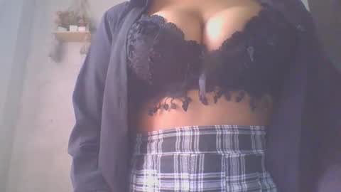 jacqueline_fernandez online show from October 25, 2025, 6:21 am