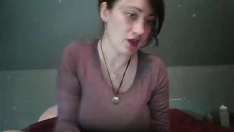 Jacqueline Stone online show from March 3, 2026, 9:31 pm