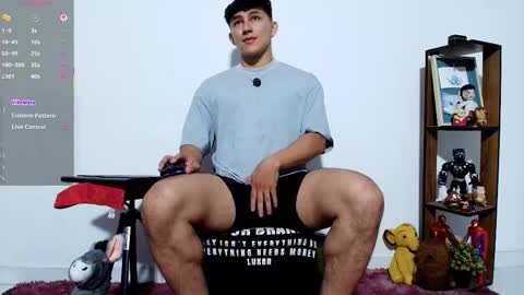 Snapshot of jacques_cardiet chatting on February 13, 2026, 12:23 pm jacobo online show from February 13, 2026, 12:23 pm
