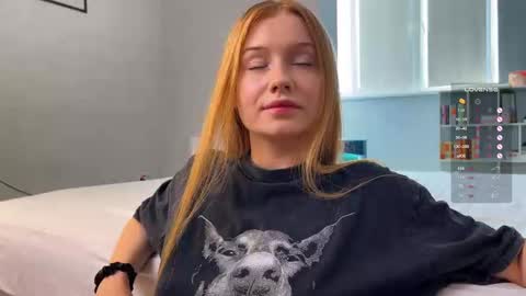 Snapshot of jacques_season chatting on September 17, 2025, 11:23 am Jacques Emily online show from September 17, 2025, 11:23 am