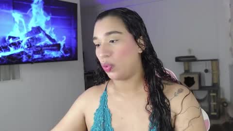 JADDE LUXY online show from May 8, 2026, 11:37 am