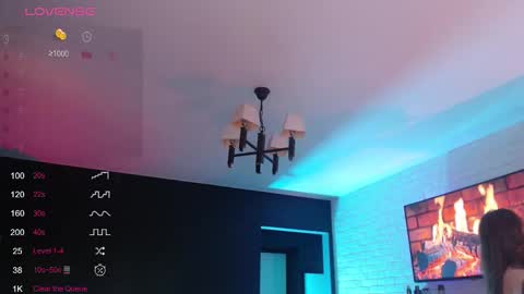 Jade online show from November 2, 2025, 1:46 pm