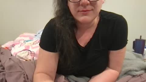 jade_amethyst_star online show from November 10, 2025, 1:04 am