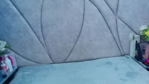 Jade online show from February 22, 2025, 6:06 am