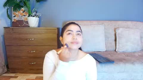 Snapshot of jade_brunnette chatting on July 12, 2026, 8:11 pm Jade Brunete online show from July 12, 2026, 8:11 pm