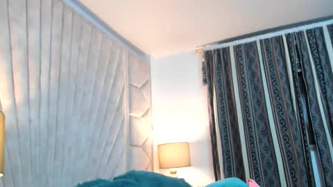 Jade  online show from October 30, 2025, 10:27 am