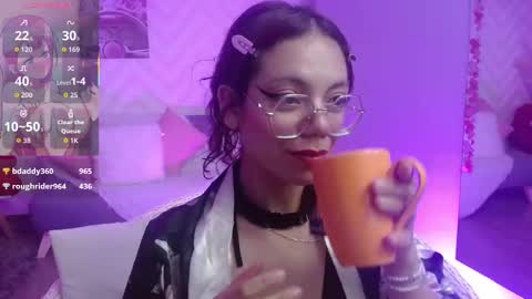 JADE online show from September 28, 2025, 4:34 pm