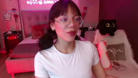 JADE online show from February 12, 2026, 8:59 pm