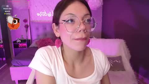 JADE online show from June 21, 2026, 8:55 pm