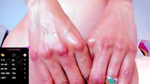 Snapshot of jade_white_ chatting on December 24, 2024, 3:05 pm jade white online show from December 24, 2024, 3:05 pm