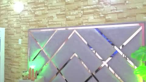 Snapshot of jade_white_ chatting on January 8, 2026, 1:13 pm jade white online show from January 8, 2026, 1:13 pm