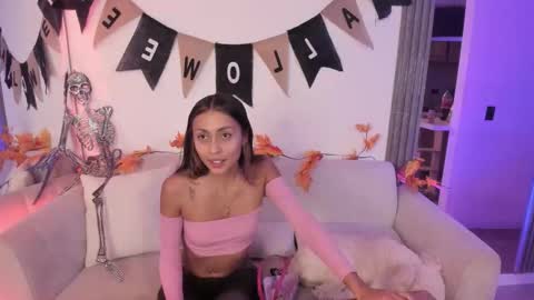 Jade online show from October 12, 2025, 3:27 am