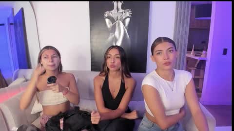 Jade online show from October 17, 2025, 1:09 am