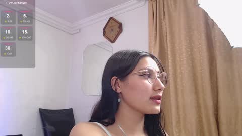 Jadeadamsxx online show from February 5, 2025, 6:59 pm