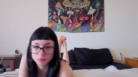 Snapshot of jadedolli chatting on July 6, 2026, 11:18 am 19y HORNY COUPLE online show from July 6, 2026, 11:18 am