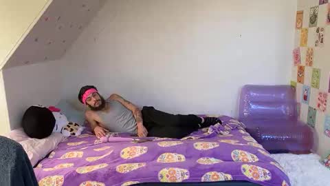 Snapshot of jadelondonxo chatting on February 10, 2025, 8:00 pm Jade online show from February 10, 2025, 8:00 pm