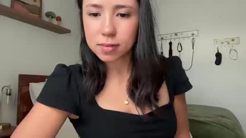 Snapshot of jadelove_ chatting on September 12, 2025, 10:32 pm Jade Love online show from September 12, 2025, 10:32 pm