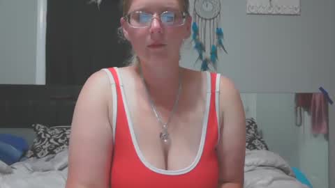 JadeLuv online show from September 26, 2025, 1:20 am