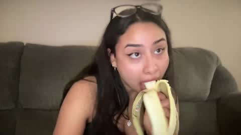 Snapshot of jadexbabe chatting on December 21, 2024, 10:06 am Jadexbabe online show from December 21, 2024, 10:06 am