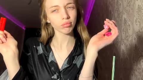 Jane online show from November 26, 2025, 4:24 am