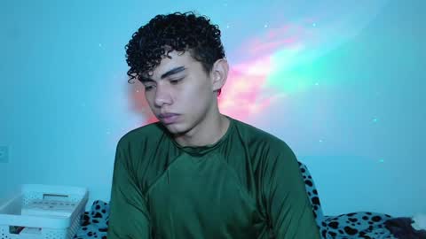 javi15  online show from December 29, 2024, 6:24 am