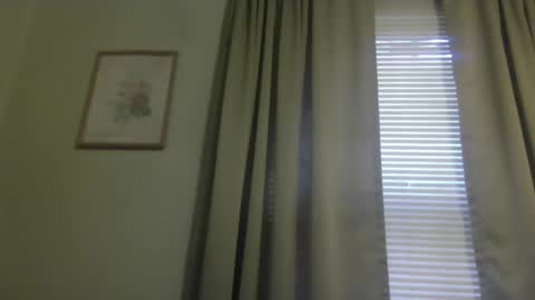 jaiison online show from October 18, 2025, 5:25 pm