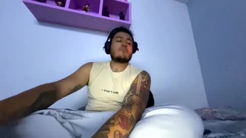 jake14sexb online show from March 25, 2026, 3:01 am