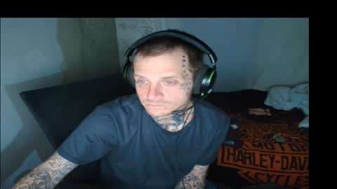 showingitoff online show from March 9, 2026, 2:15 am