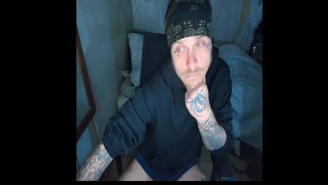 showingitoff online show from March 29, 2026, 8:58 am