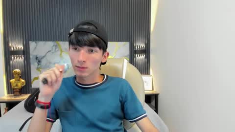 JAKE online show from October 7, 2025, 8:39 pm