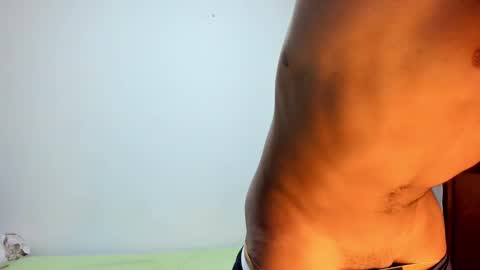 jake_hill1 online show from February 11, 2025, 6:30 am