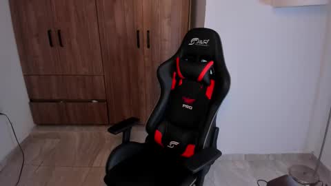 Jake Pons online show from November 17, 2025, 2:06 am