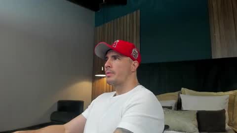 jakestone_1 online show from November 27, 2025, 1:18 am