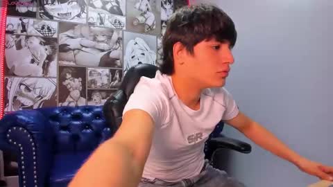 Snapshot of jakesummer_ chatting on December 2, 2025, 7:20 pm Jake online show from December 2, 2025, 7:20 pm