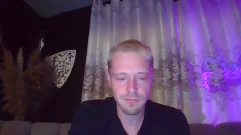 jakjakrabbit online show from October 8, 2025, 11:35 pm