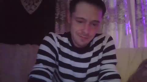 jakjakrabbit online show from December 4, 2025, 1:26 am