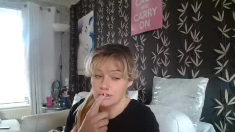 JAKKI LOUISE pornstar online show from March 12, 2025, 3:18 pm