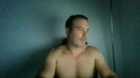 jam3s5959 online show from June 6, 2026, 7:57 am