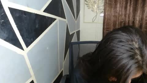 Jam online show from November 9, 2025, 10:24 am