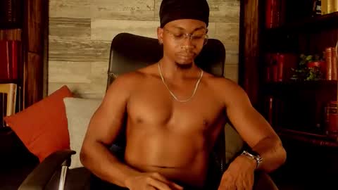   online show from October 18, 2025, 4:04 am